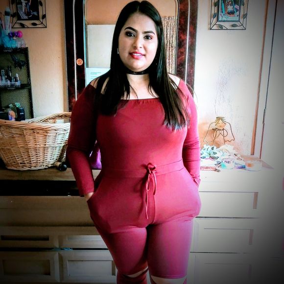 Meet your Posher, Raquel - Picture 1 of 1